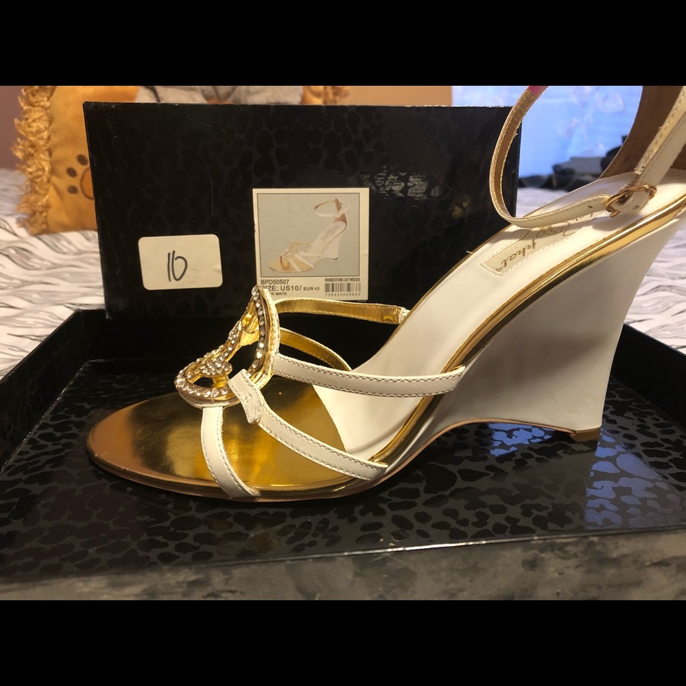 New ...in original box, excellent condition.